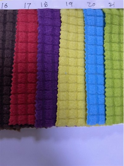 DG-LXF  提花格子搖粒絨  210g/m² 細節-2